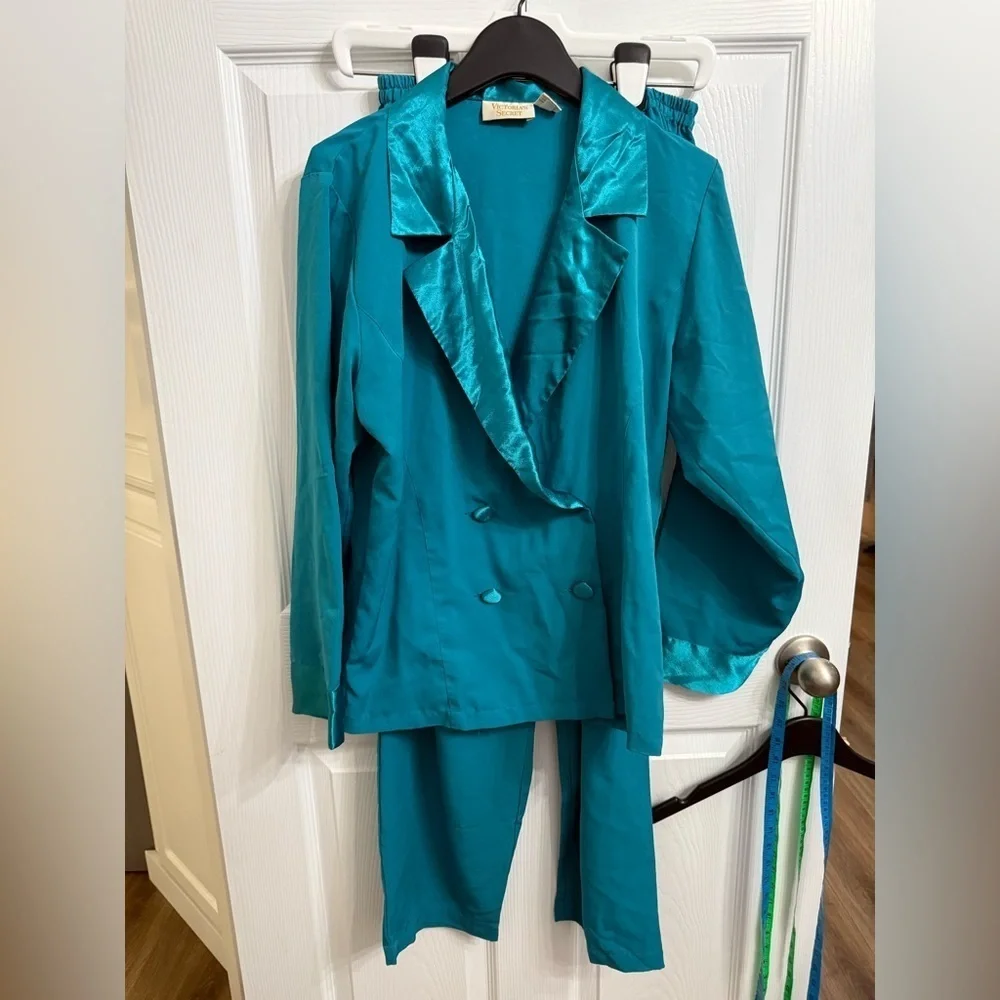 Vintage Victoria’s Secret Satin Lounge Set Teal Double Breasted gold label small